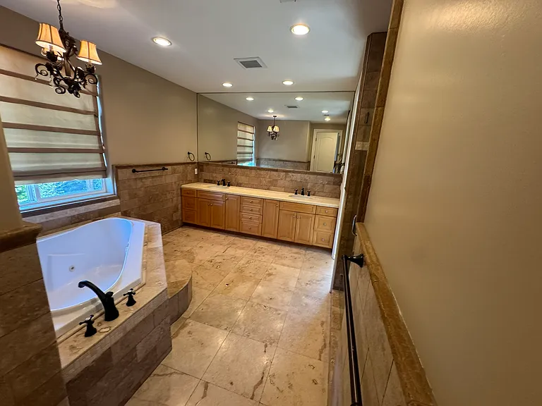 4960 Chimineas Ave — Photo 15
