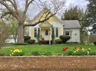 240 W Main St, Lowell, IN 46356