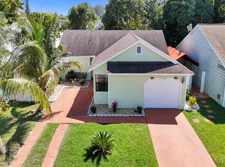 11148 Goss Ln, Boca Raton, FL 33428