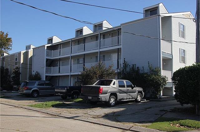 1st image of 2513 Pasadena Ave APT 101