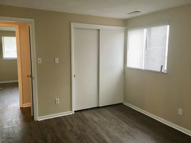 9403 Shenandoah Dr — Photo 23