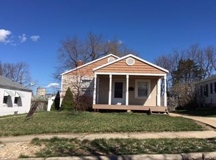 18 N Riverview Dr, Hamilton, OH 45015