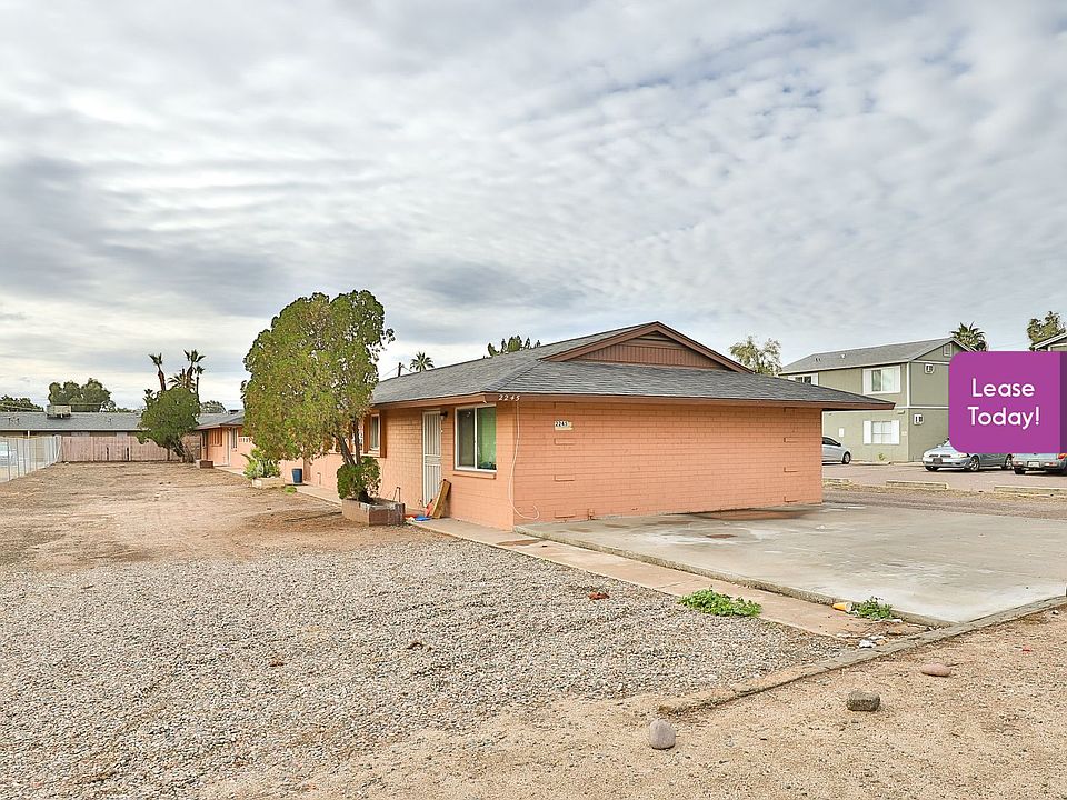 1st image of 2245 W Glenrosa Ave #3