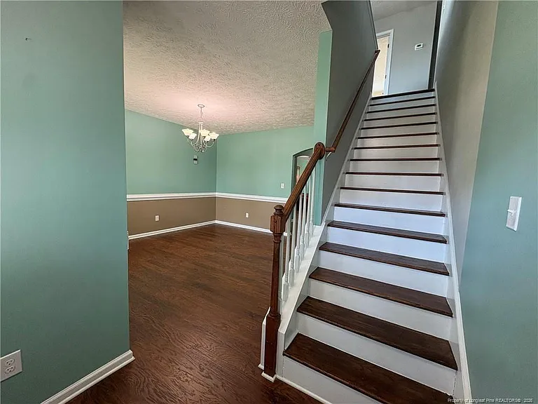 4007 Beaubien Dr — Photo 2