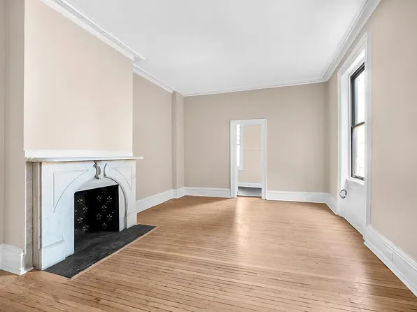 2025 Pine St #2R, Philadelphia, PA 19103