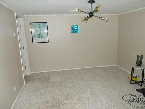 3rd image of 915 Wheeler Ave