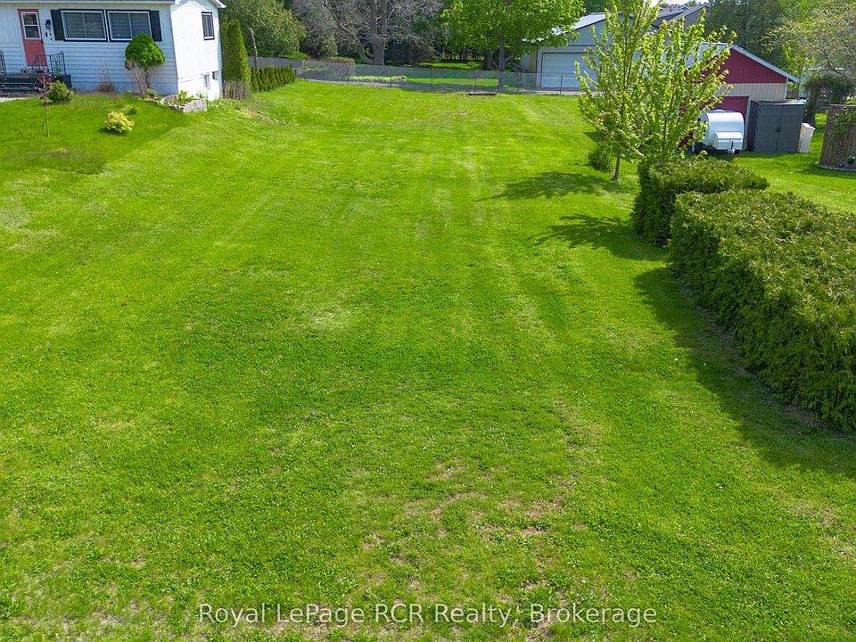 2nd image of 344 Saint Albert St