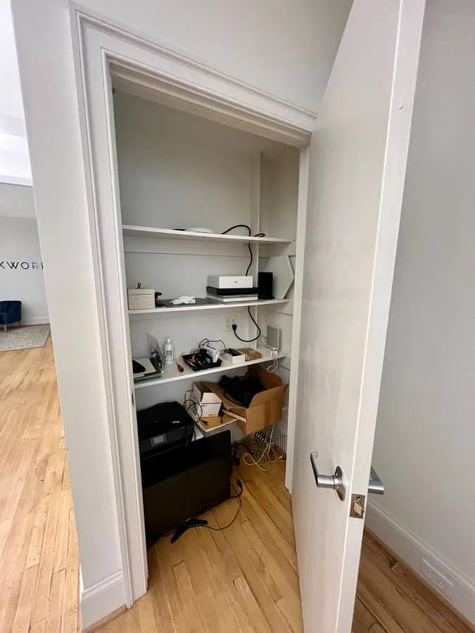 609 E Market Street - Suite 107 — Photo 4