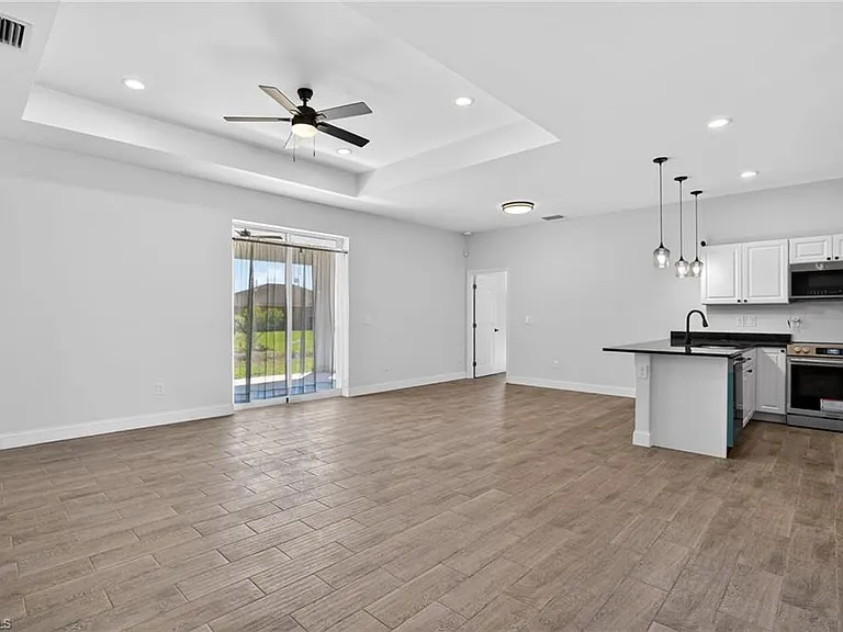 4630 Gene Ave N — Photo 8