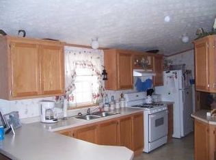 200 Joyce Ln, Honey Brook, PA 19344