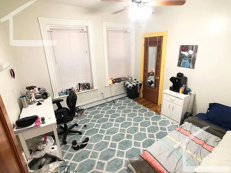 127 Cedar St #4 — Photo 5