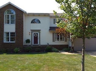 2670 Graybill Rd, Uniontown, OH 44685