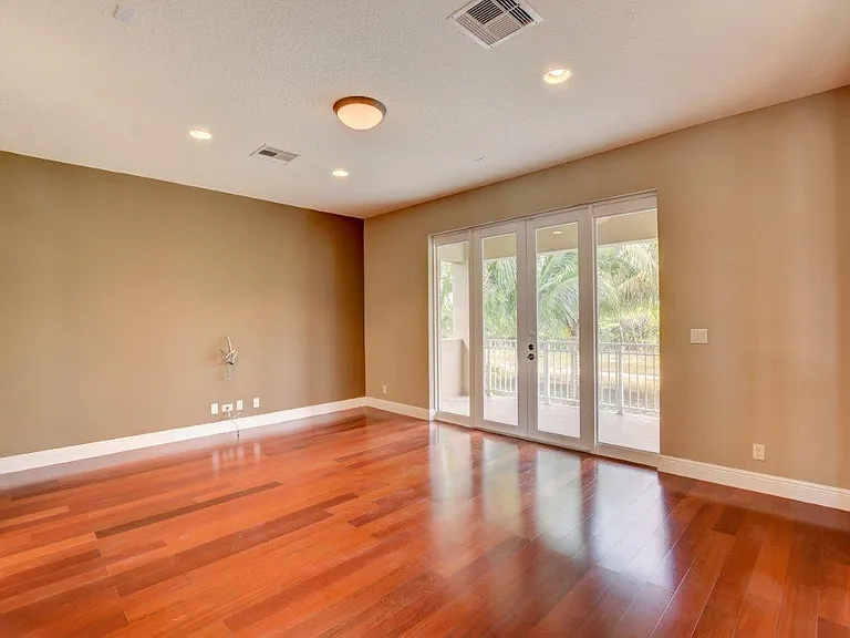 6669 Cobia Cir — Photo 44