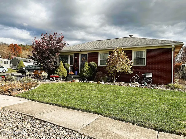 1640 Fredna Ave, Williamsport, PA 17701