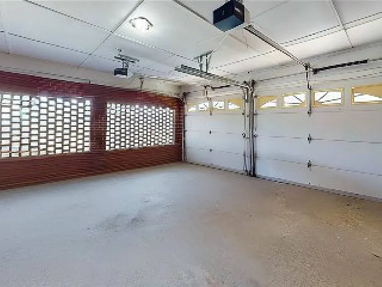 10695 Clemson Blvd — Photo 4