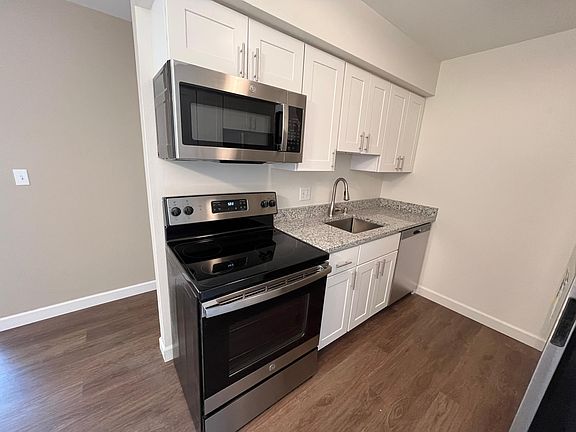2nd image of N142W6196 Concord St #8