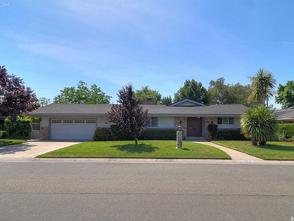 4th image of 2831 Ashbourne Dr