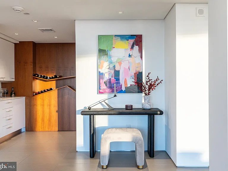 210 W Rittenhouse Sq #2106-2107 — Photo 27
