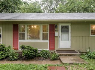 11117 Elmwood Ave, Kansas City, MO 64137