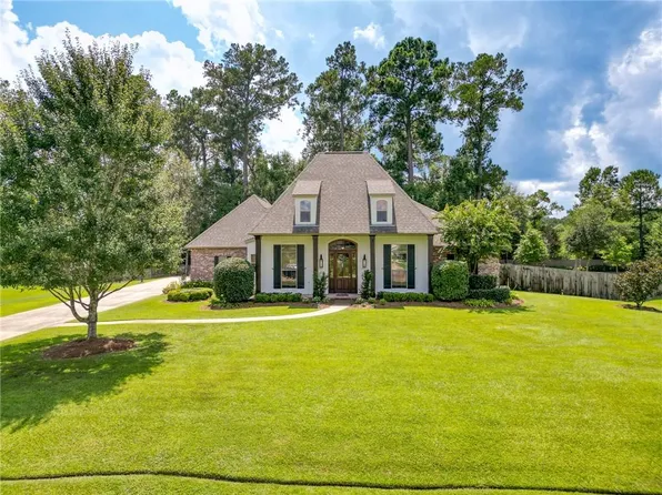 349 Red Gum Dr, Madisonville, LA 70447