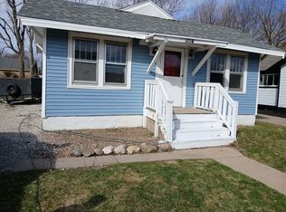 1414 Hull Ave, Des Moines, IA 50316