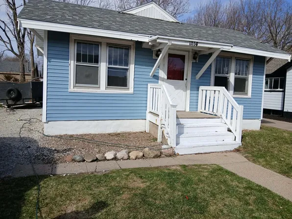 1414 Hull Ave, Des Moines, IA 50316