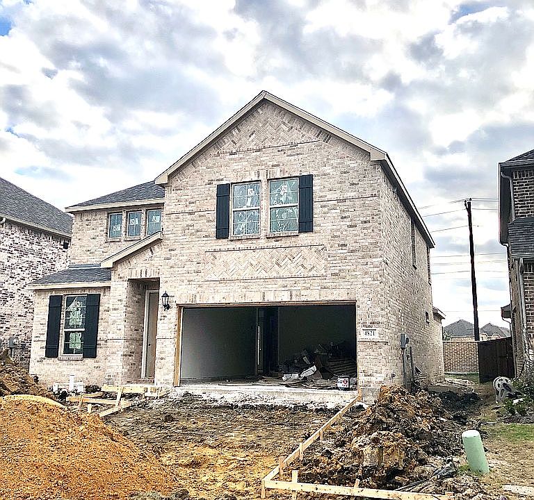 2nd image of 4821 Telluride Ln