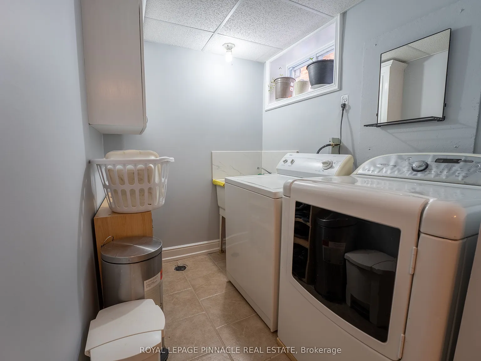 3 bed, $1,799 — Photo 3