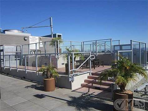 3rd image of 1080 Park Blvd Unit 806