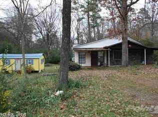 115 Oakhill Rd, Hot Springs, AR 71913