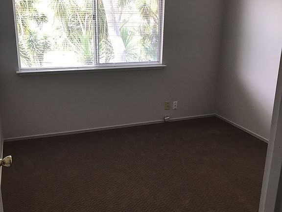 4th image of 600 Cabrillo Park Ct APT 1