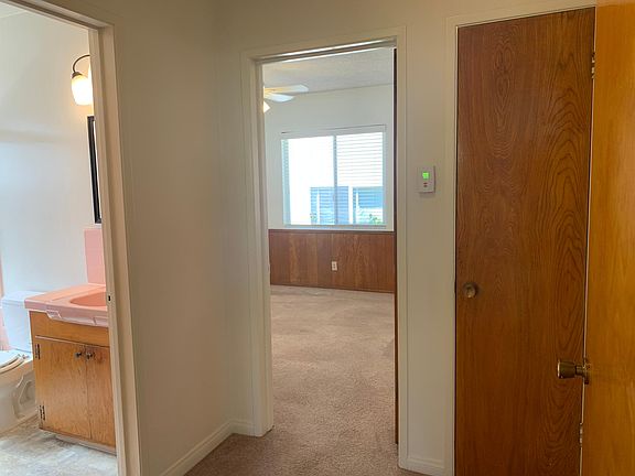 4th image of 734 E Magnolia Blvd APT C