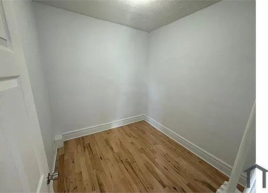 66 Isabella Ave #2 — Photo 4