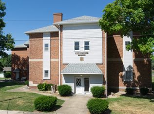 213 Lincoln St #2, Pleasant Plains, IL 62677