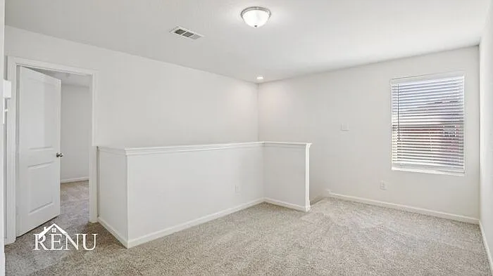 545 London Dr #545LD — Photo 22