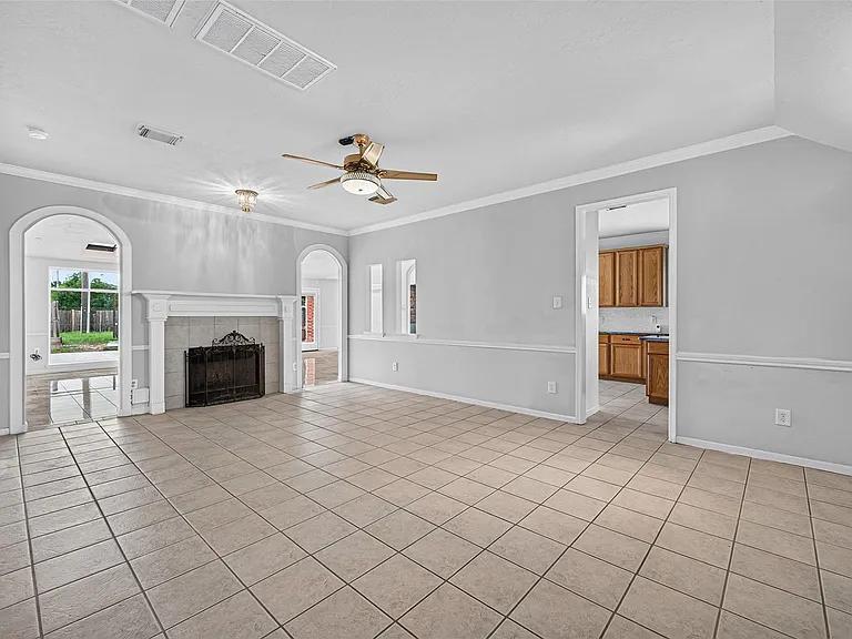 2502 Rosebluff Ct — Photo 16