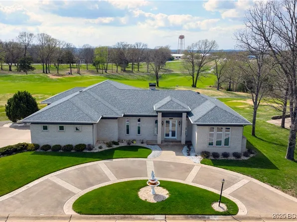 6071 Oak Creek Dr, Osage Beach, MO 65065