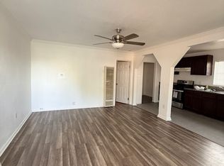 834 W Rosecrans Ave, Compton, CA 90222