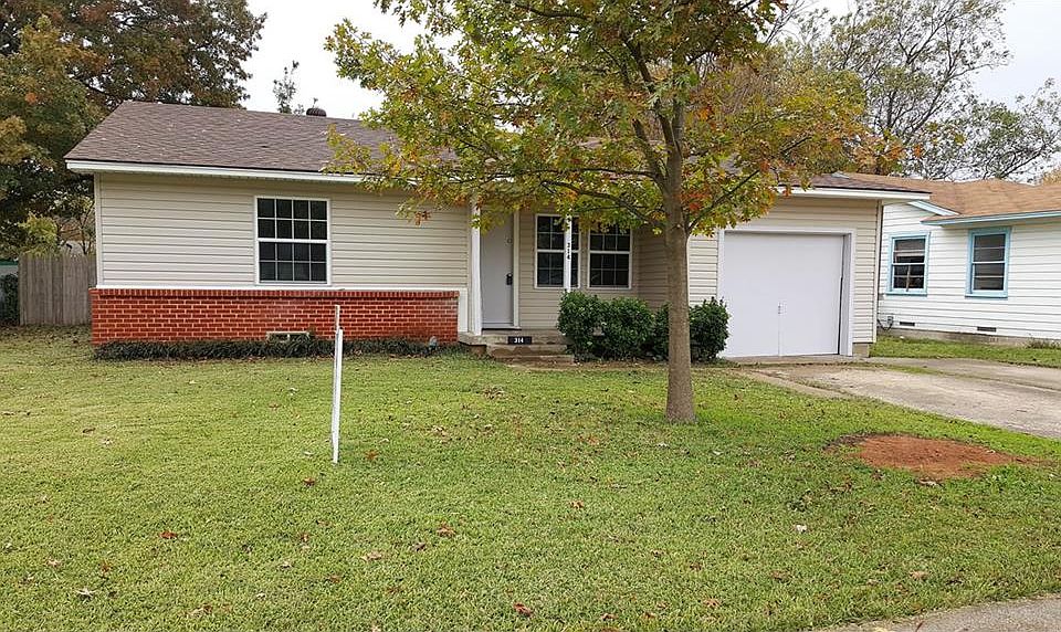 1st image of 314 E Daugherty Dr