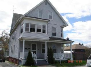 46 Ledyard St, Springfield, MA 01104