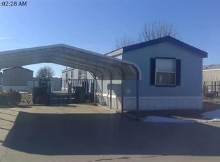 218 Valley View Ct, Kearney, NE 68847