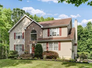 2 Bowman Ct, Millstone Township, NJ 08510