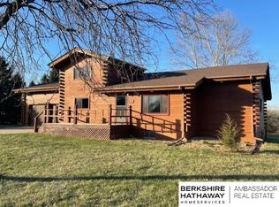 2616 Overlook Cir, Plattsmouth, NE 68048