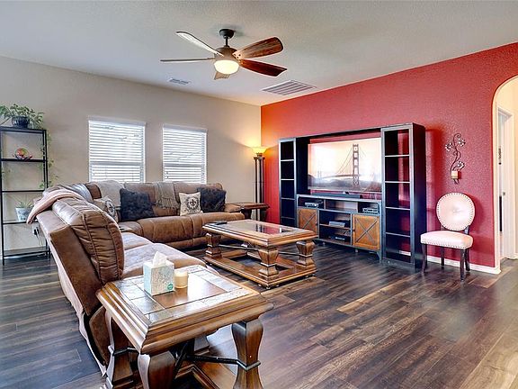4th image of 6332 Spokane Dr