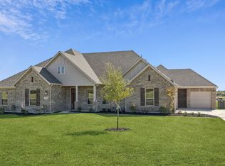 133 Swan Lake Dr, Waxahachie, TX 75165