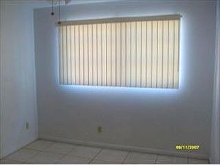 3rd image of 260 W Towne Pl