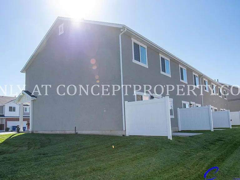 Harvest Pointe Townhomes — Photo 58