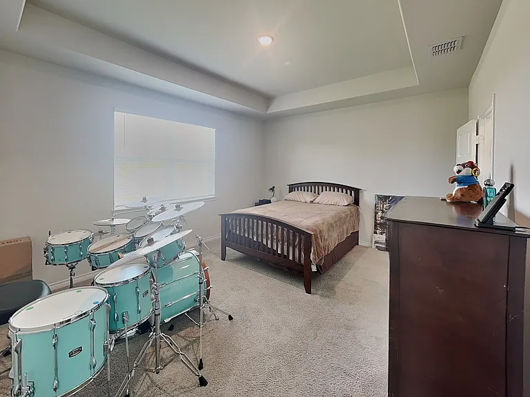 2436 Dahlia Dr — Photo 8