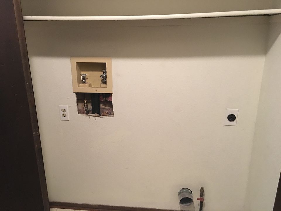Washer dryer hookups