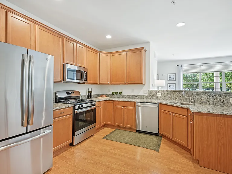 Heritage Orchard Hill Townhome Rentals — Photo 7